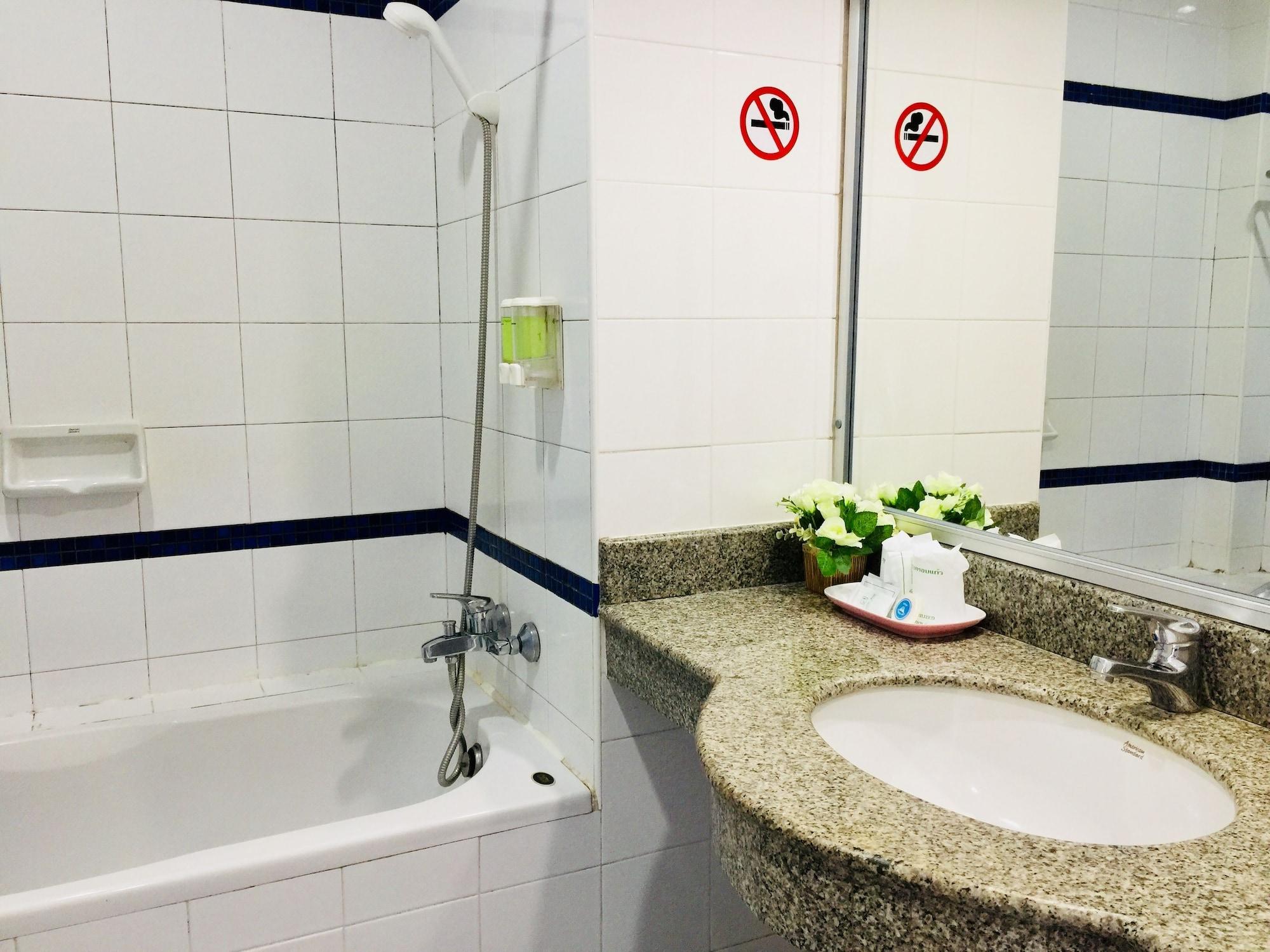 Krabi Golden Hill Hotel מראה חיצוני תמונה