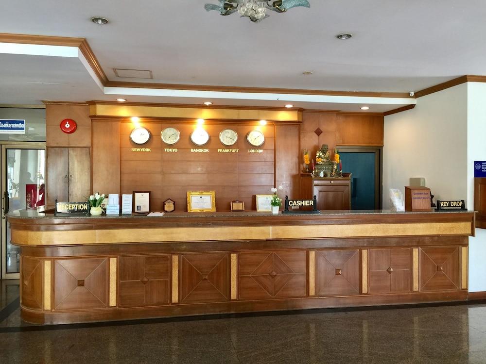 Krabi Golden Hill Hotel מראה חיצוני תמונה
