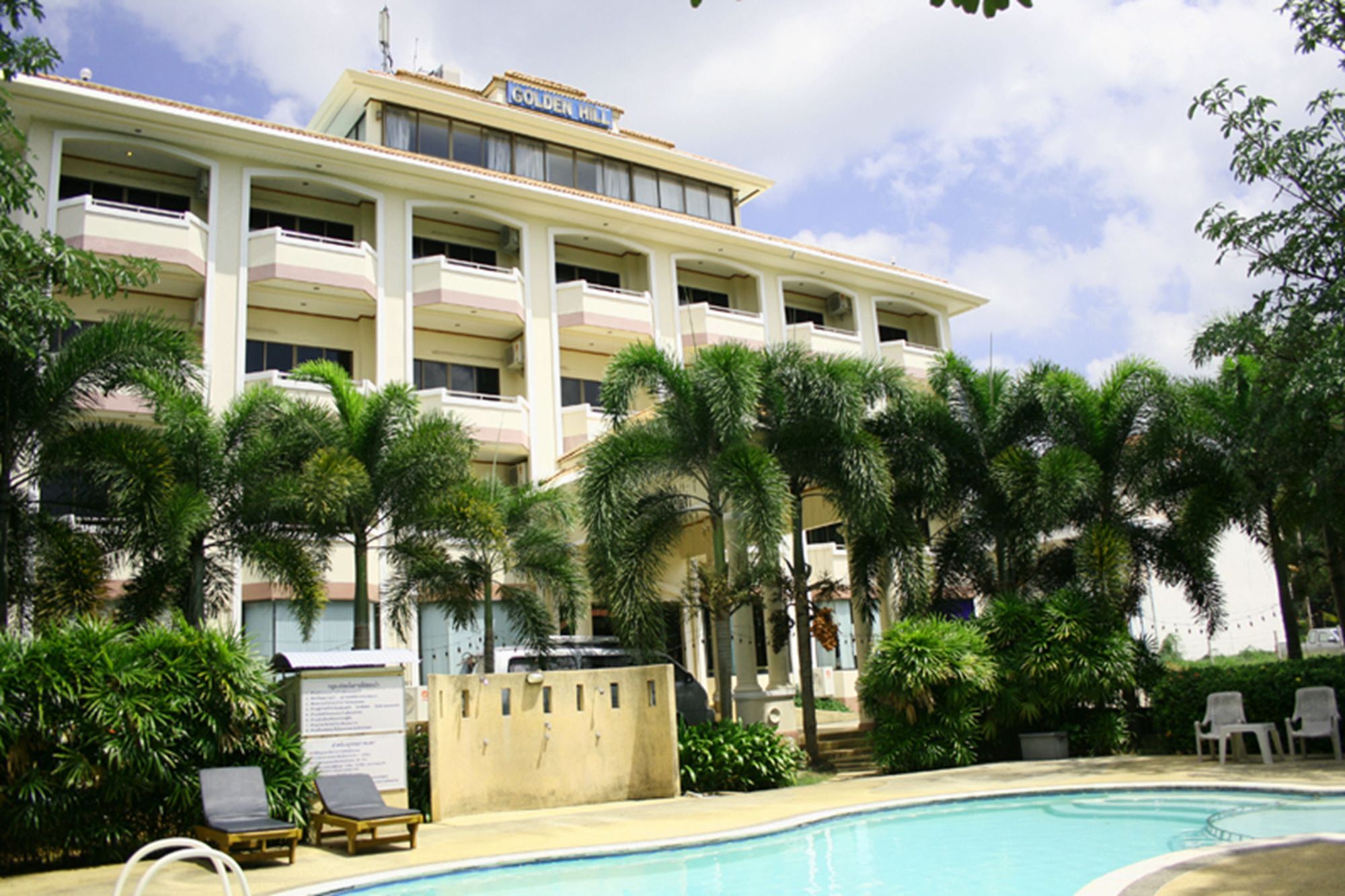 Krabi Golden Hill Hotel מראה חיצוני תמונה